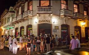 2G2-2 DUPLEX EN LA CIUDAD ANTIGUA DE 1 A 6 PERSONAS CON AIRE ACONDICIONADO
